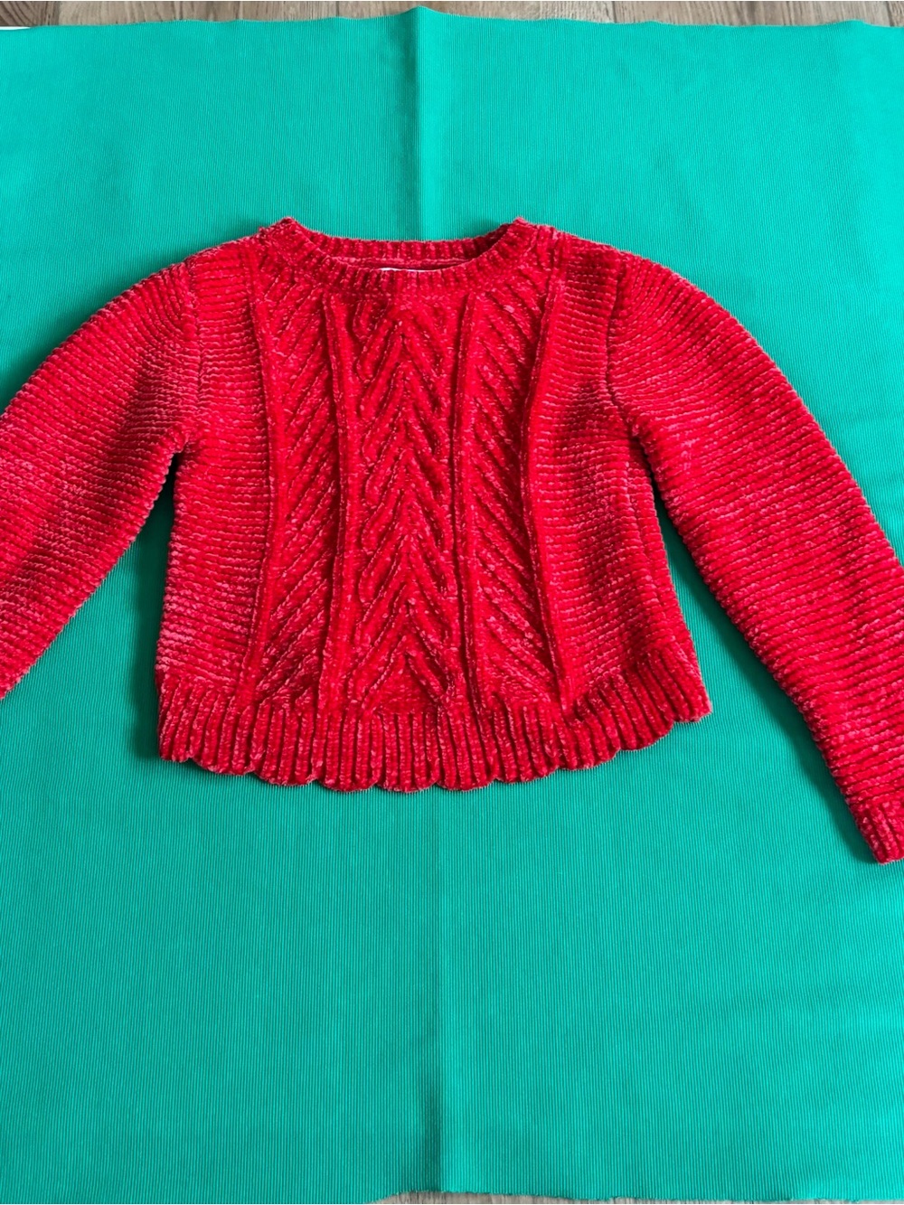 Tommy Bahama little girls toddler 5/6 red cable knit SWEATER  pullover scalloped
